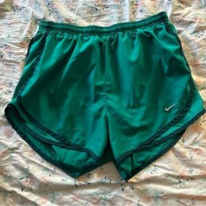 Nike Tempo Dri-FIT Running Shorts - Emerald Green - Women's Small
